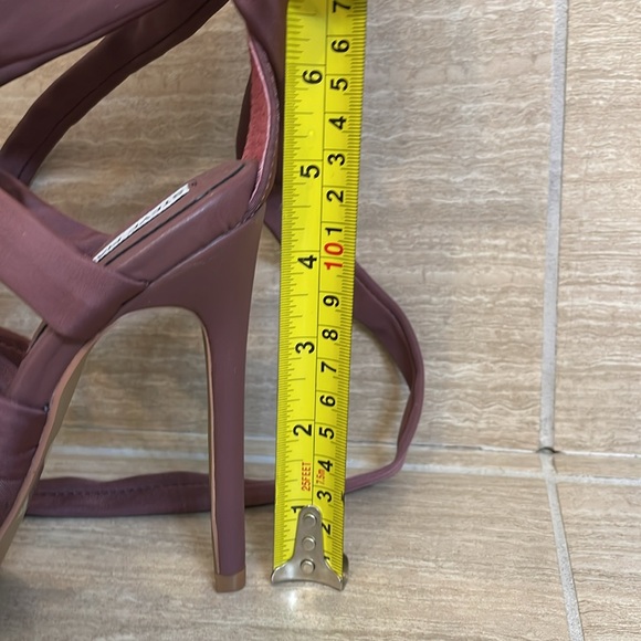 STEVE MADDEN NWOT Size 7.5 Purple “Fabiana” stiletto heels lace-up - Picture 8 of 12